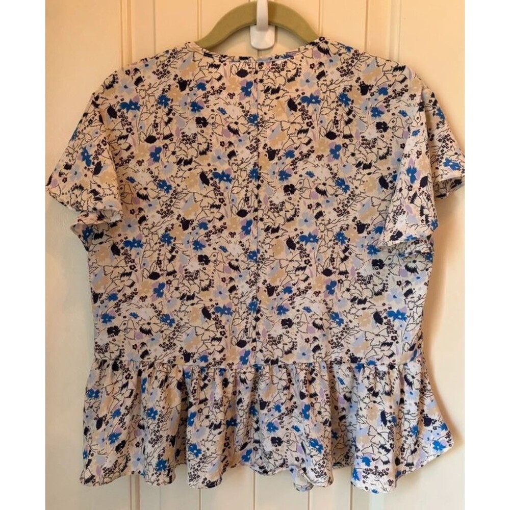 GAP floral flutter sleeve peplum blouse cottage core women’s size xs - Picture 2 of 2